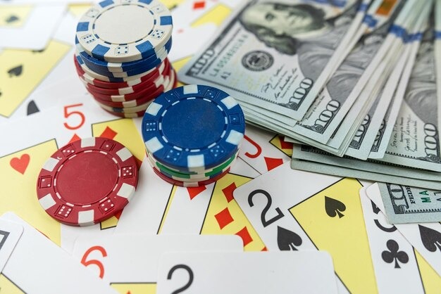 Jewels of Prosperity slot game interface